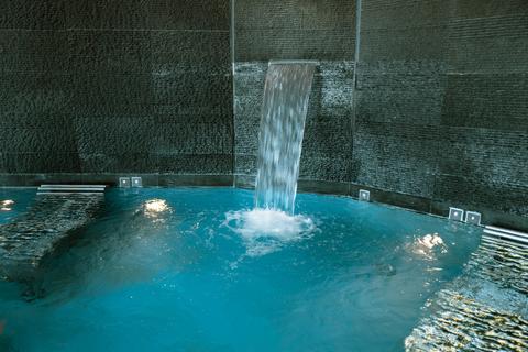Les meilleures stations thermales accessibles en train