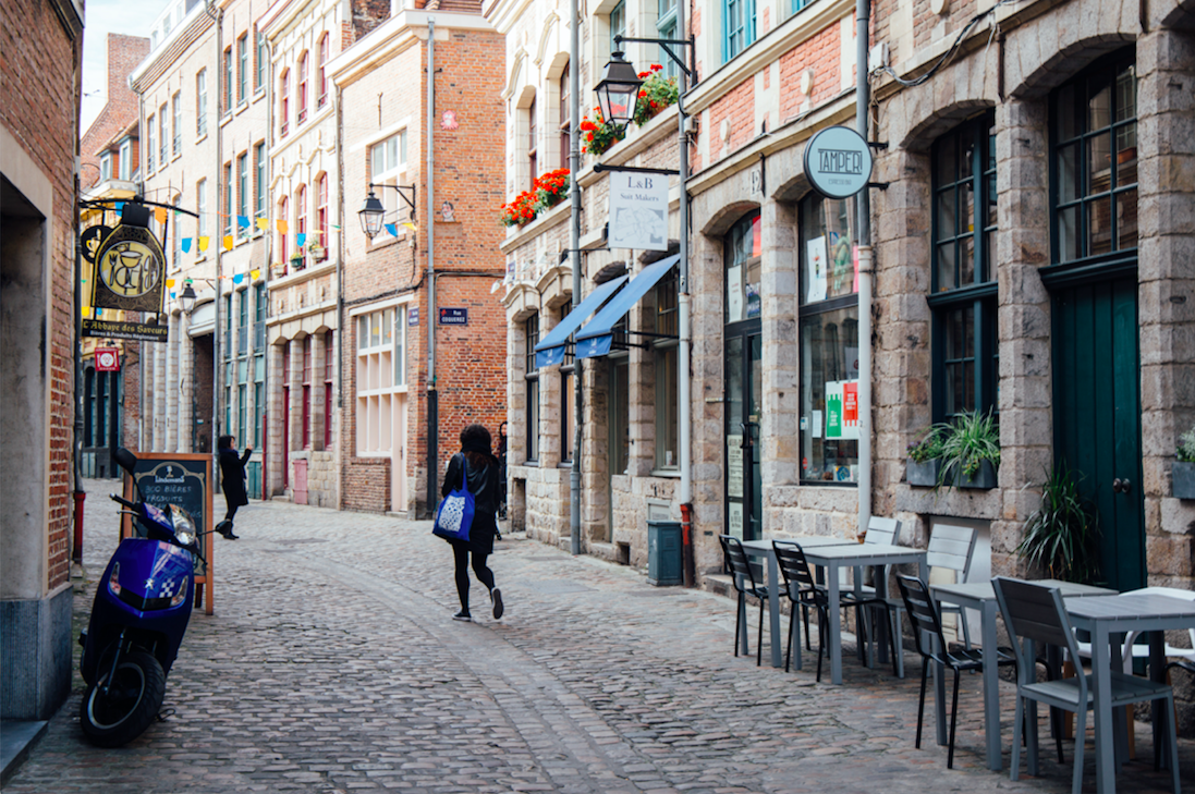 Prise de vue des ruelles du vieux Lille Prise de vue des ruelles du vieux Lille