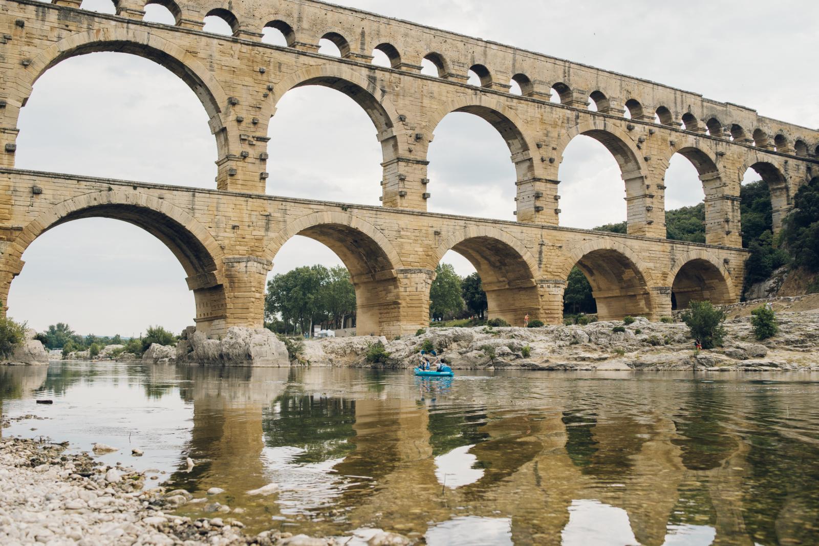 Vue sur le pont du Gard Vue sur le pont du Gard
