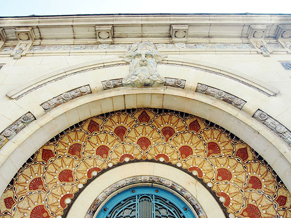 Prise de vue de la mosaïque de la piscine Saint George de Rennes Prise de vue de la mosaïque de la piscine Saint George de Rennes